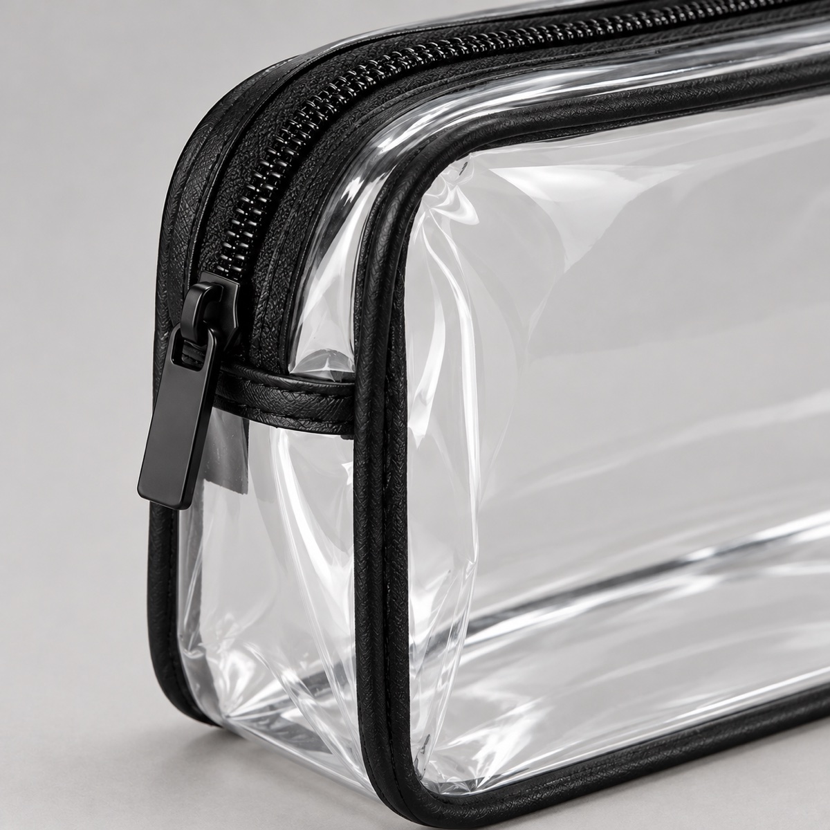 Custom Clear PVC Cosmetic Pouch with Black Binding and Zipper OEM ODM — Yunshengyuan listing image 1601983916821 view 4