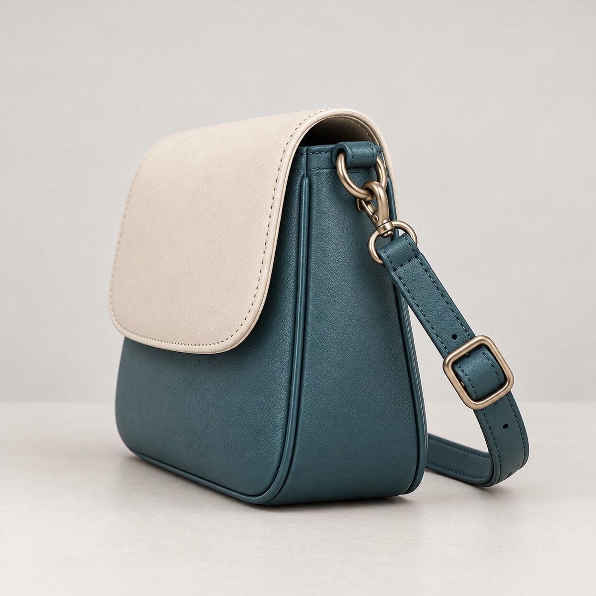Custom Two-Tone PU Flap Shoulder Bag with Detachable Strap OEM ODM — Yunshengyuan listing image 1601989236202 view 3